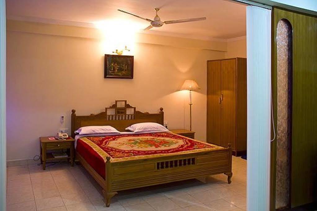 Hotel Siddhartha Hyderabad Esterno foto