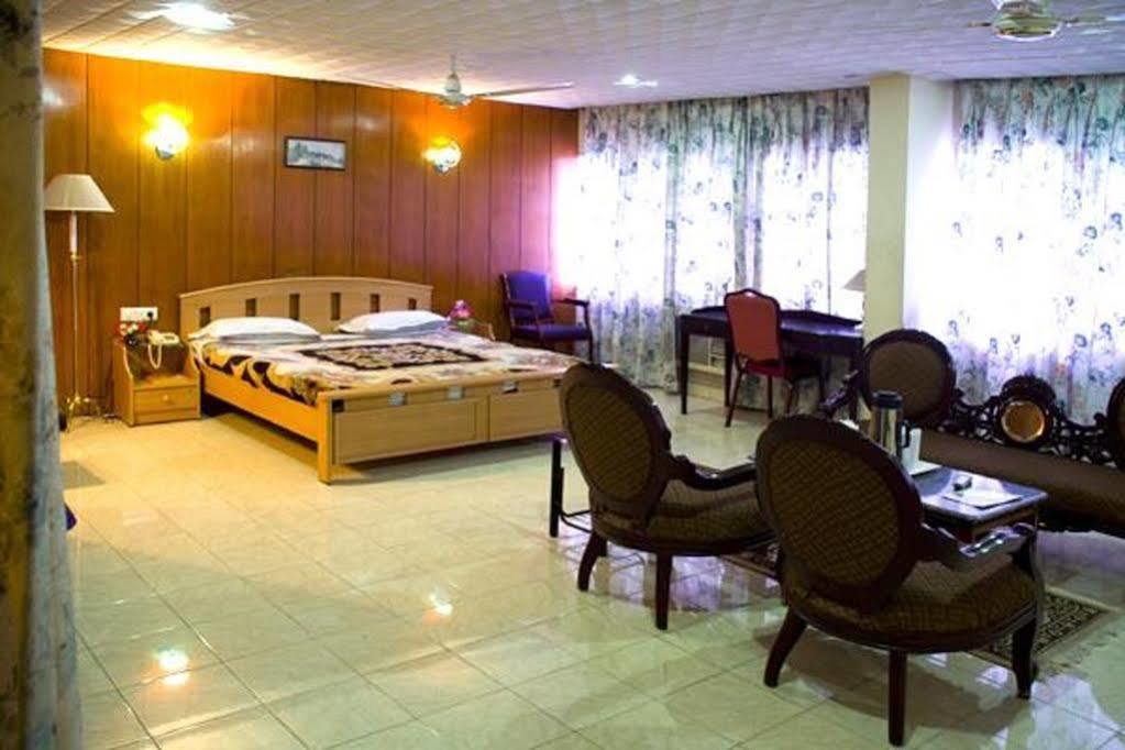 Hotel Siddhartha Hyderabad Esterno foto